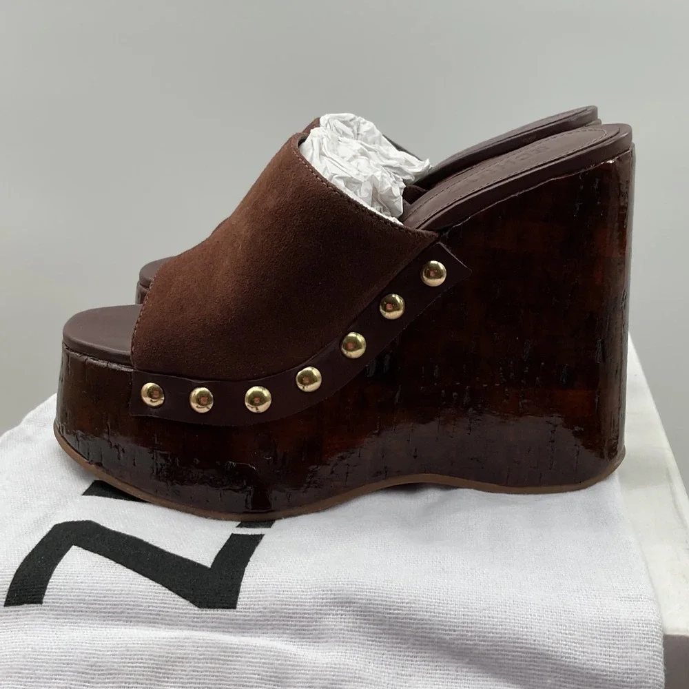 Schutz Brown Suede Platform Wedge Mules Studded Wood Grain Sandals Womens